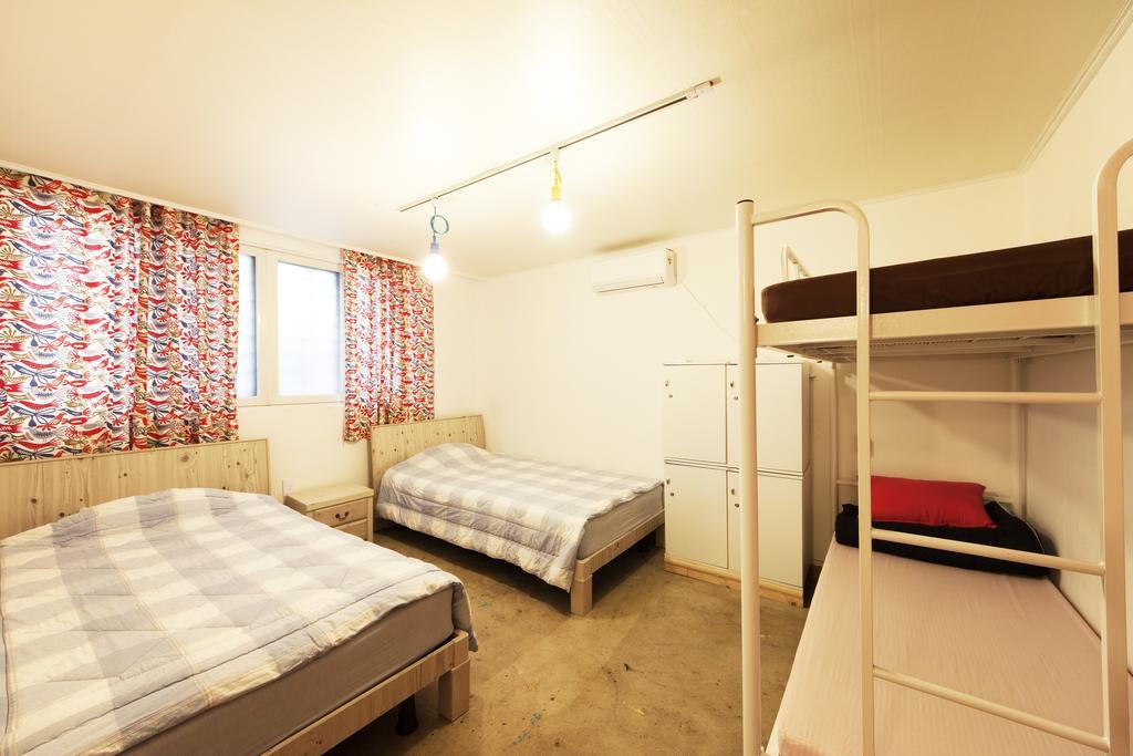 Hongdae Lazy Fox Hostel In Seul Pokój zdjęcie