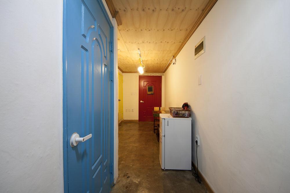 Hongdae Lazy Fox Hostel In Seul Zewnętrze zdjęcie