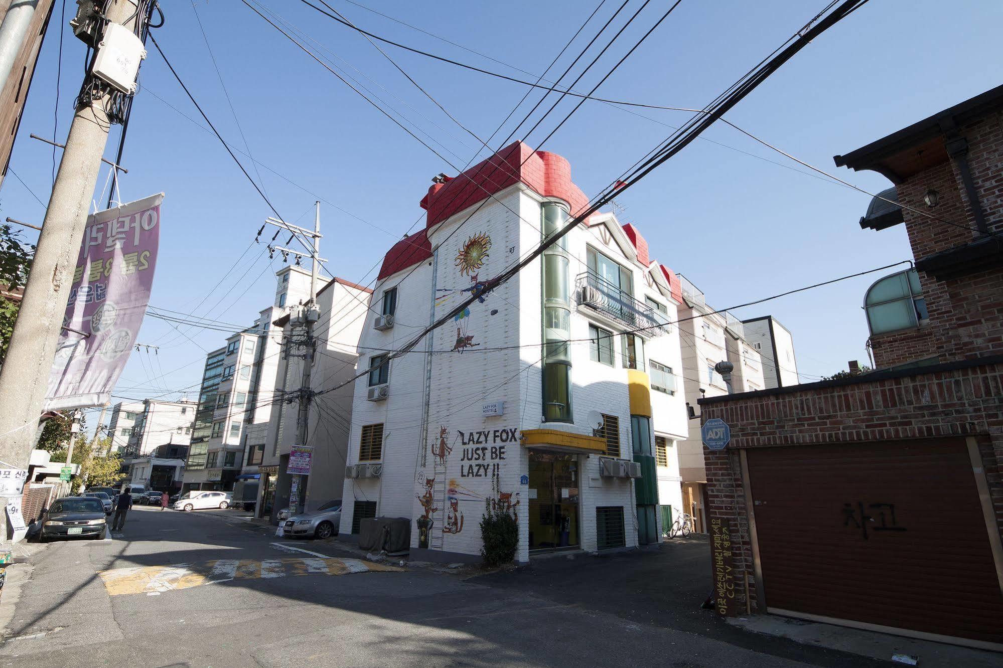 Hongdae Lazy Fox Hostel In Seul Zewnętrze zdjęcie