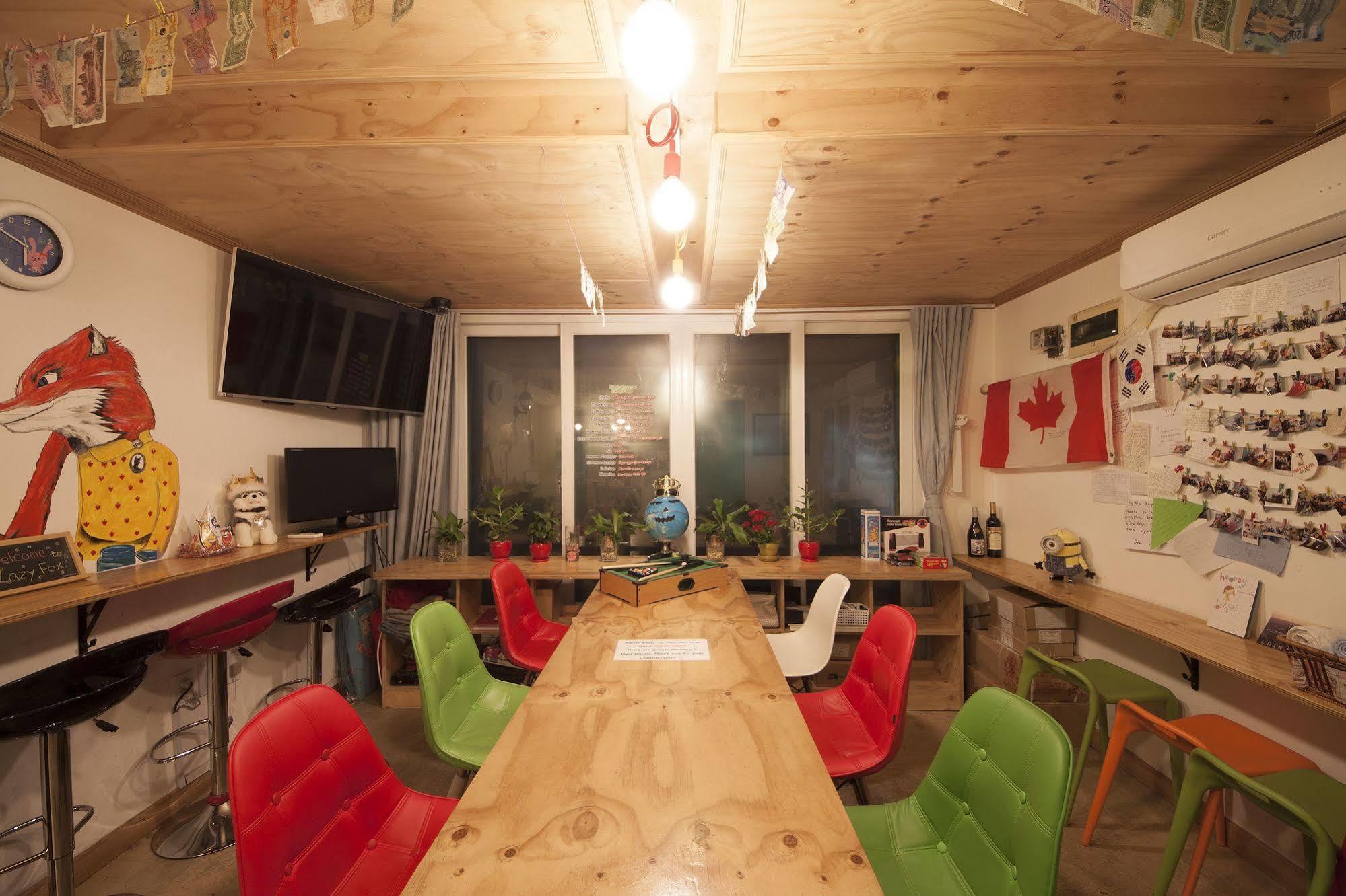 Hongdae Lazy Fox Hostel In Seul Zewnętrze zdjęcie